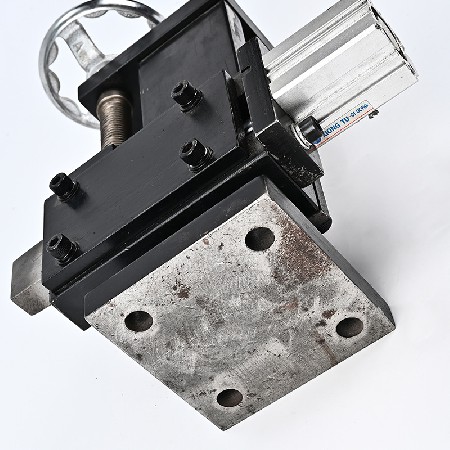 顶针止退装置工业机械加工机床支撑固定零件线盘运转安全防护装置